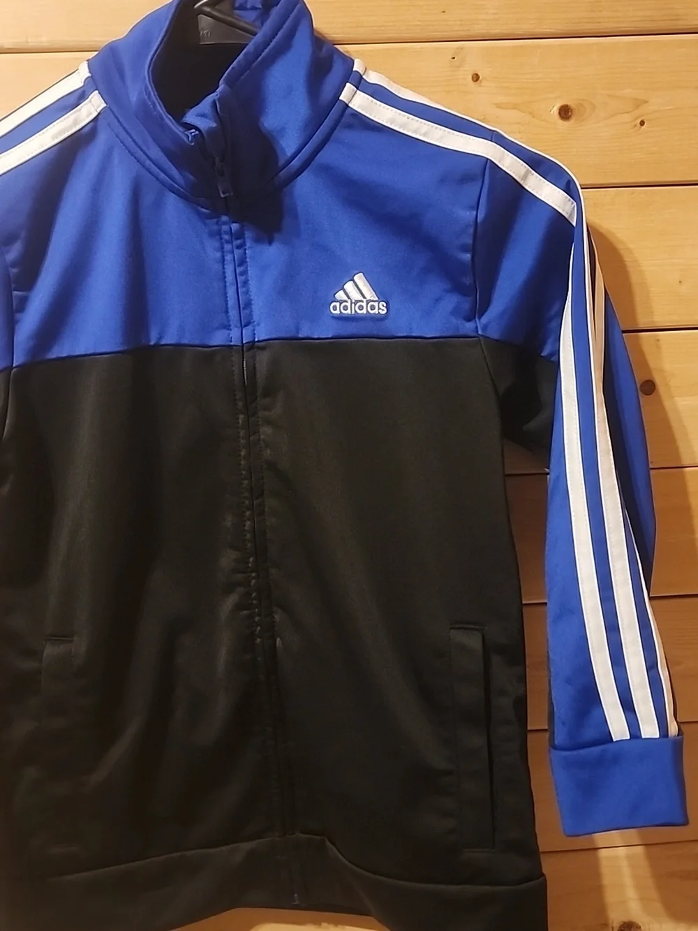 Boys Adidas Track Jacket Size 7 Boys